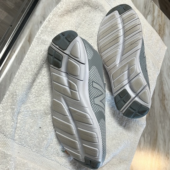 New balance slip on sneakers - Picture 10 of 12